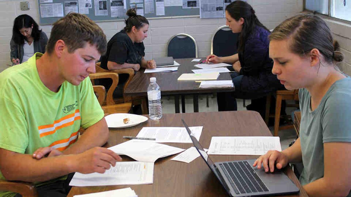 constructions workers fill out a survey as part of the study